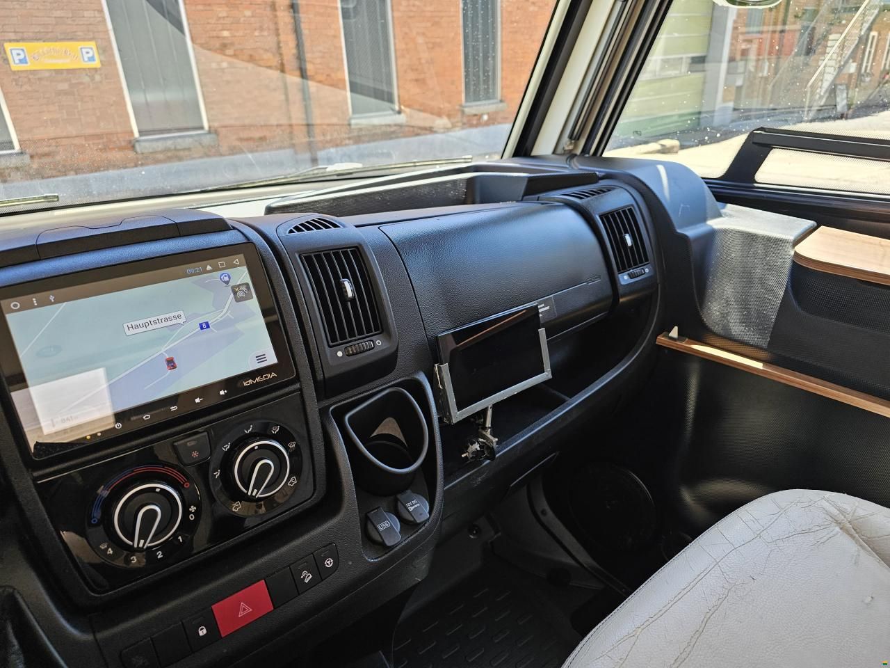 Pilote F740GJ Automat