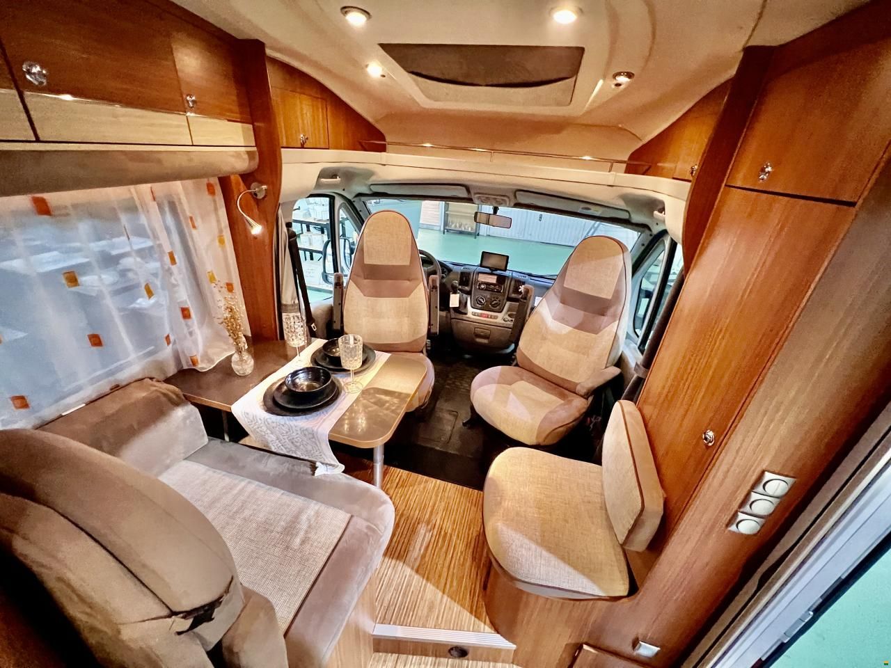 Adria Coral Compact 590 SP