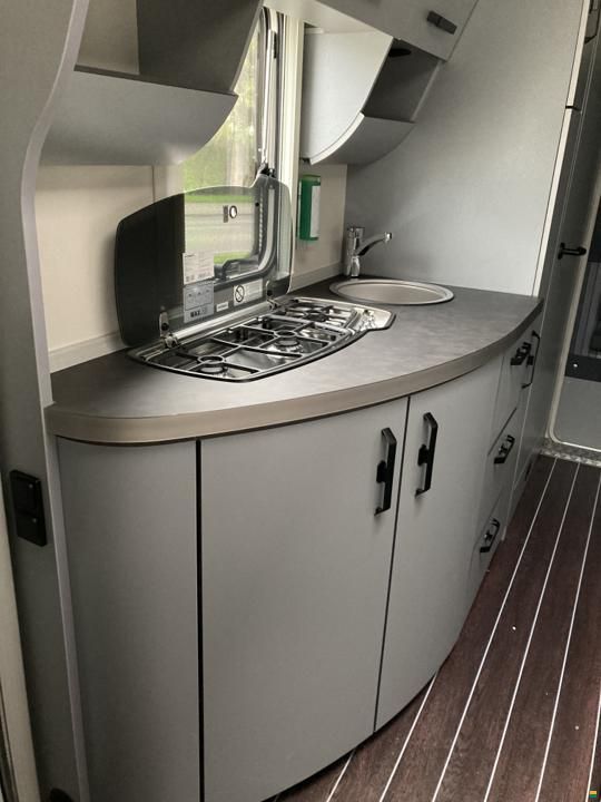 Knaus Sport & Fun "Black Selection"