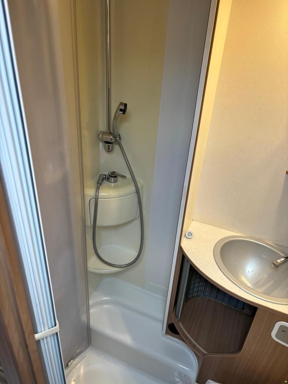 Adria Sun Living M 46 SP