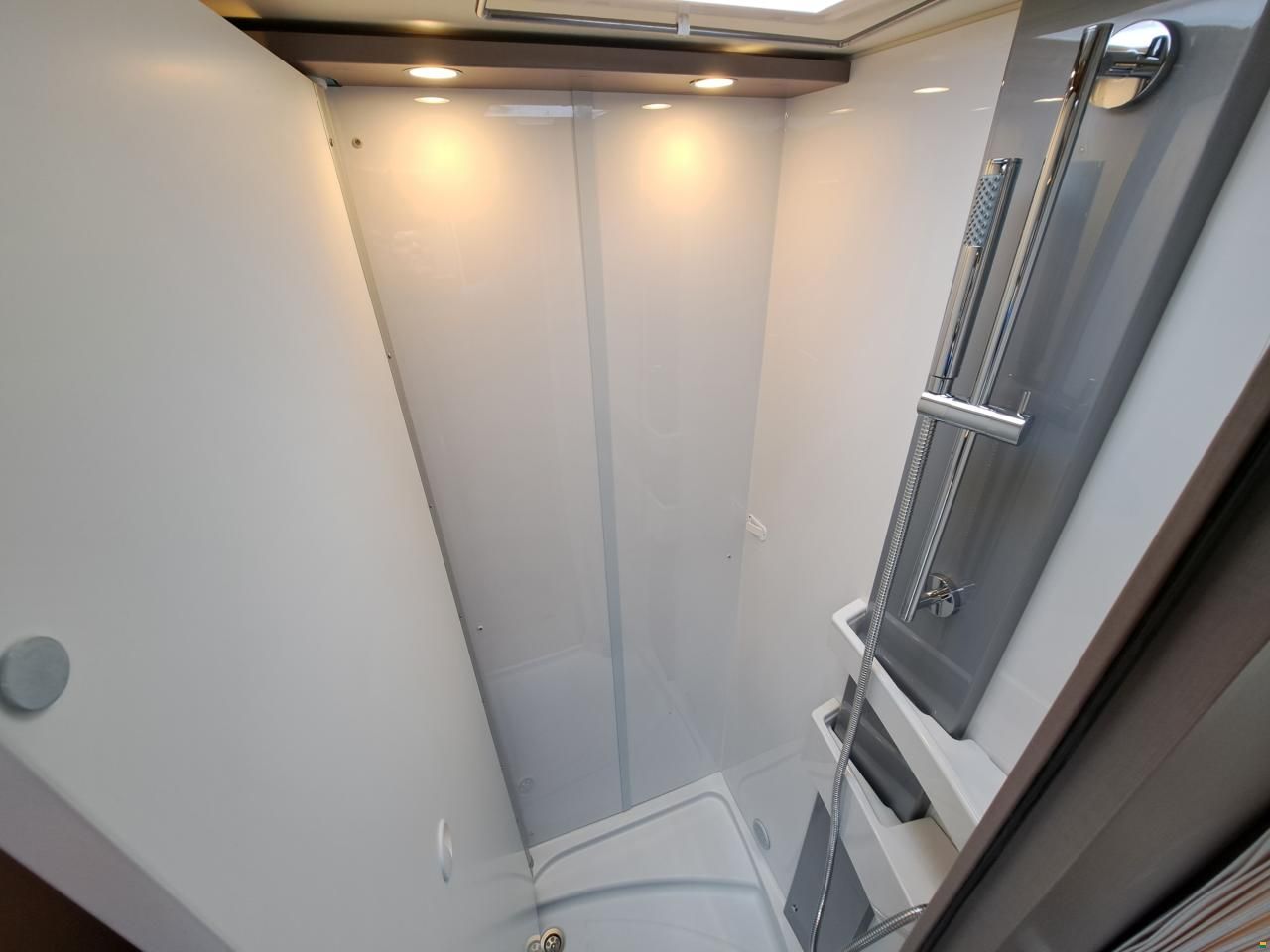 Bürstner Lyseo TD 690 G HL