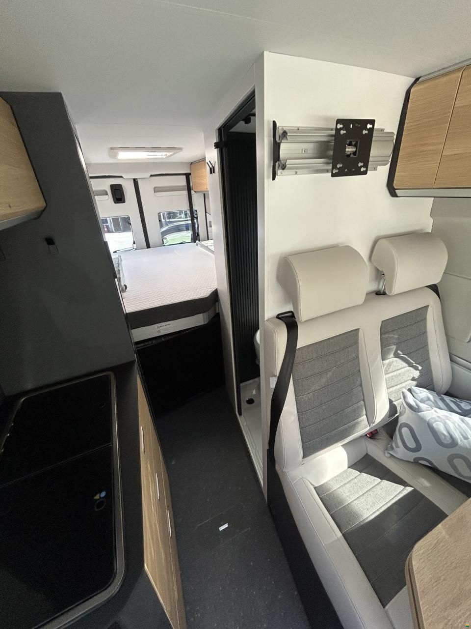 Adria Twin Edition 640 SGX RT