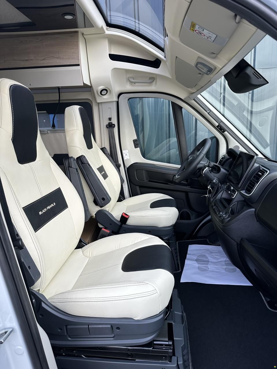 Fleurette Florium Blackpearl 63 LJ