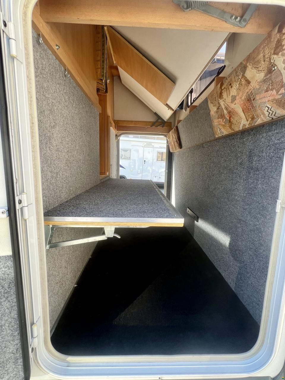 Knaus Travel Liner Compact