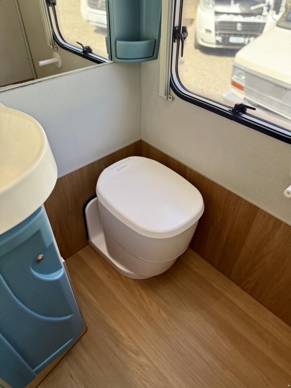 Knaus Travel Liner Compact
