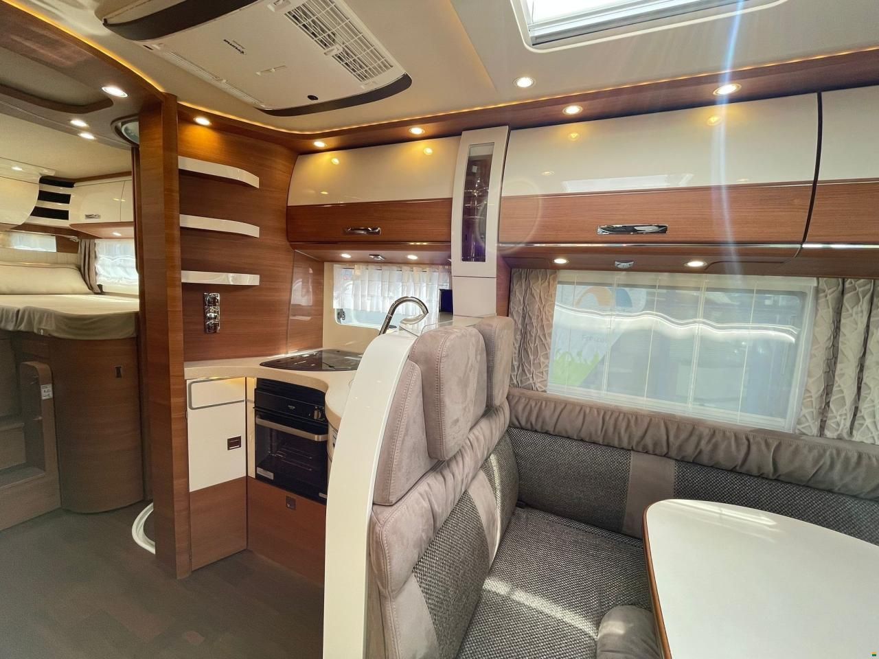 Carthago chic c-line I Mercedes c-line I 4.9 LE