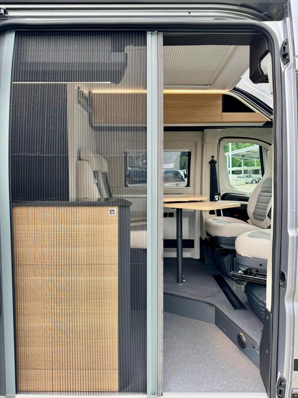 Adria Twin 640 SGX 60 Y Selection