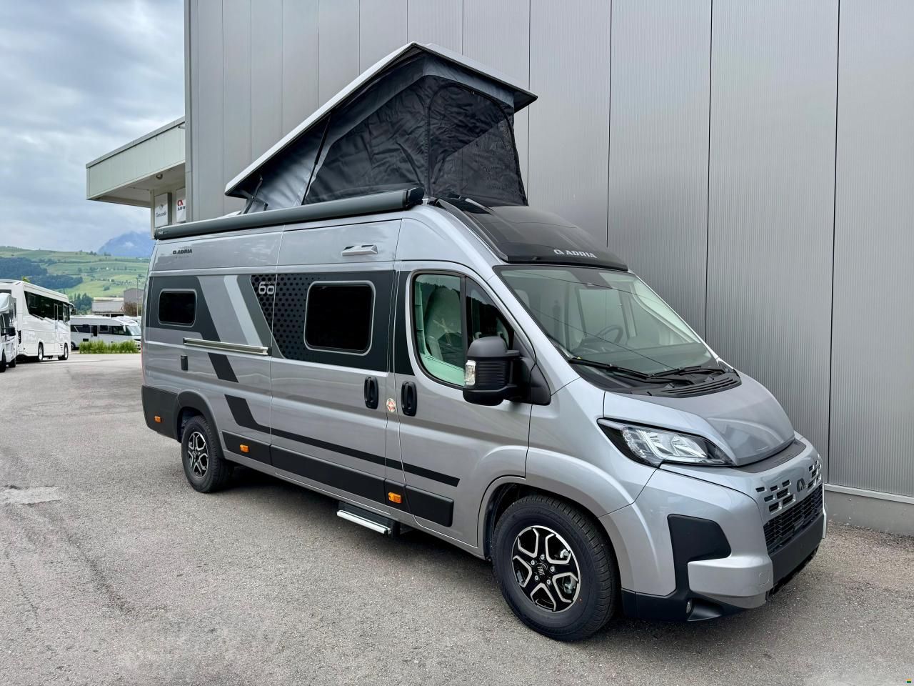 Adria Twin 640 SGX 60 Y Selection