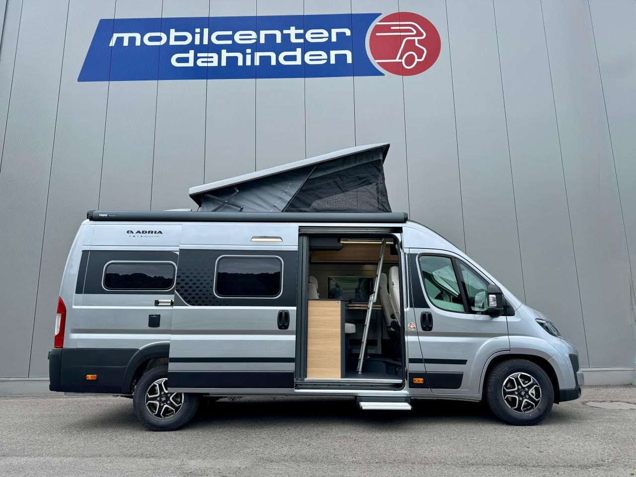 Adria Twin 640 SGX 60 Y Selection