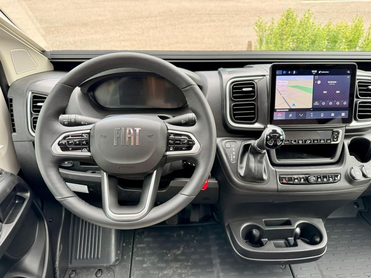 Adria Twin 640 SGX 60 Y Selection