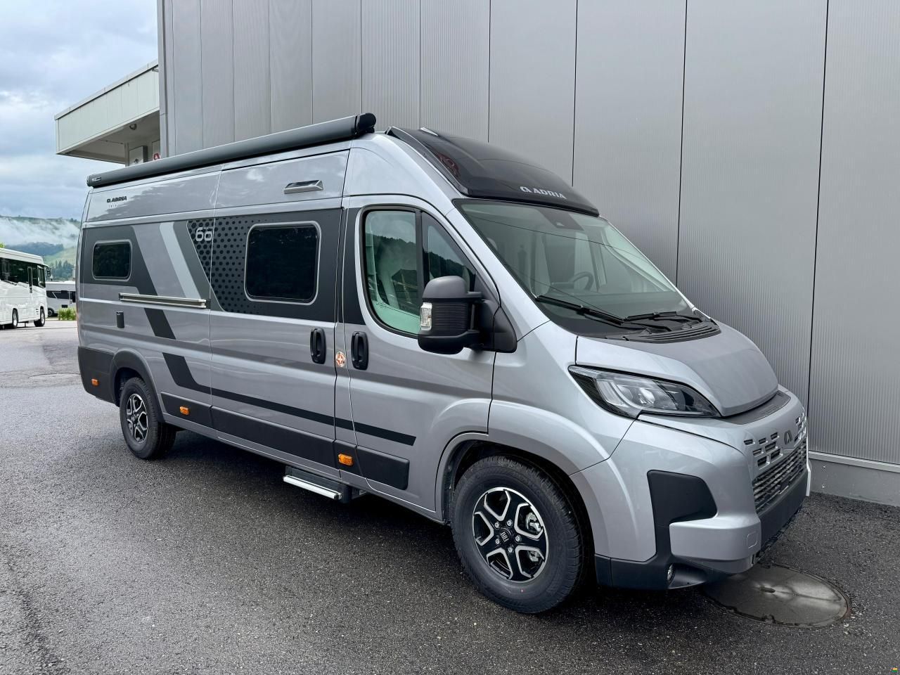 Adria Twin 640 SLB 60 Y Selection