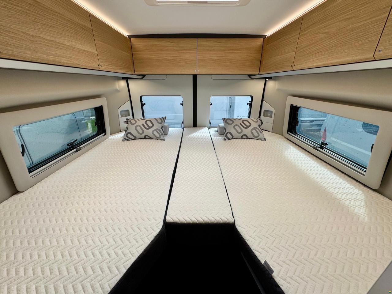 Adria Twin 640 SLB 60 Y Selection