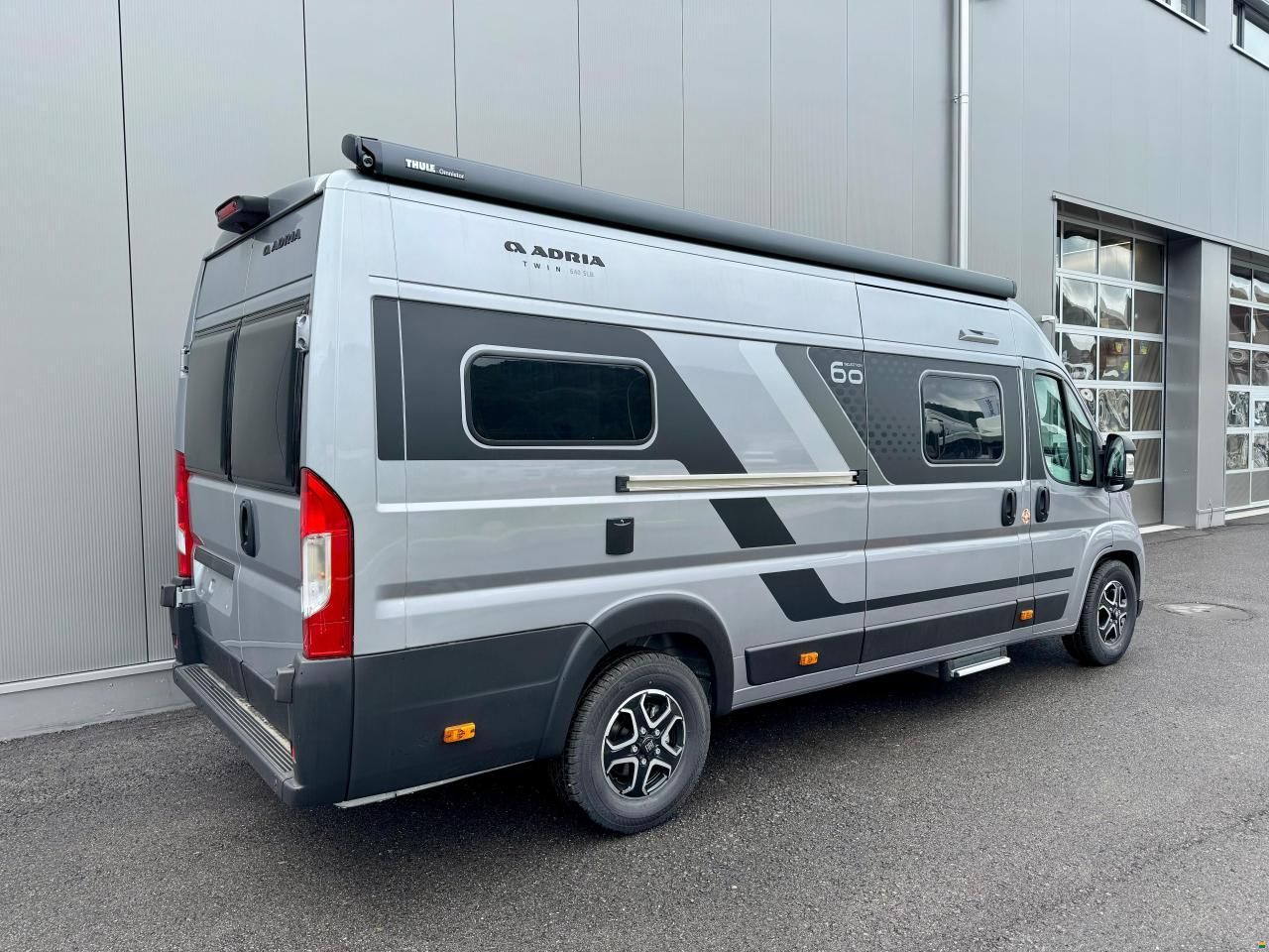 Adria Twin 640 SLB 60 Y Selection
