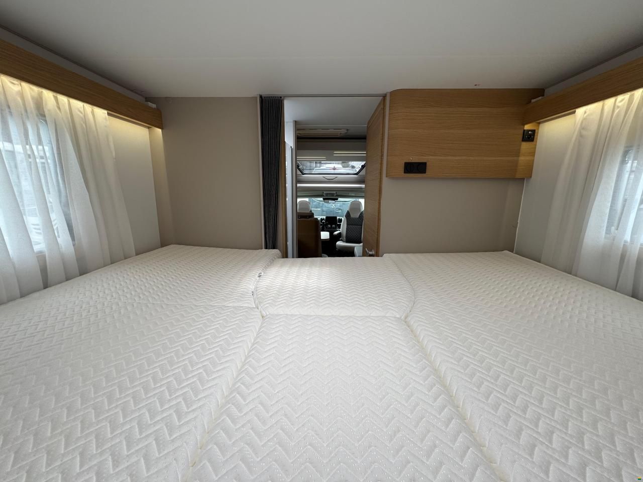 Adria Matrix 670 SL 60 Y Selection