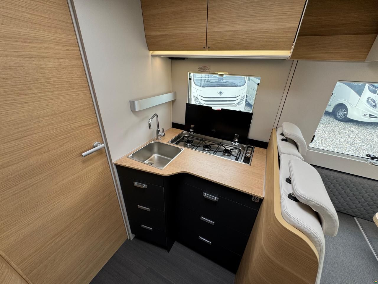 Adria Matrix 670 SL 60 Y Selection