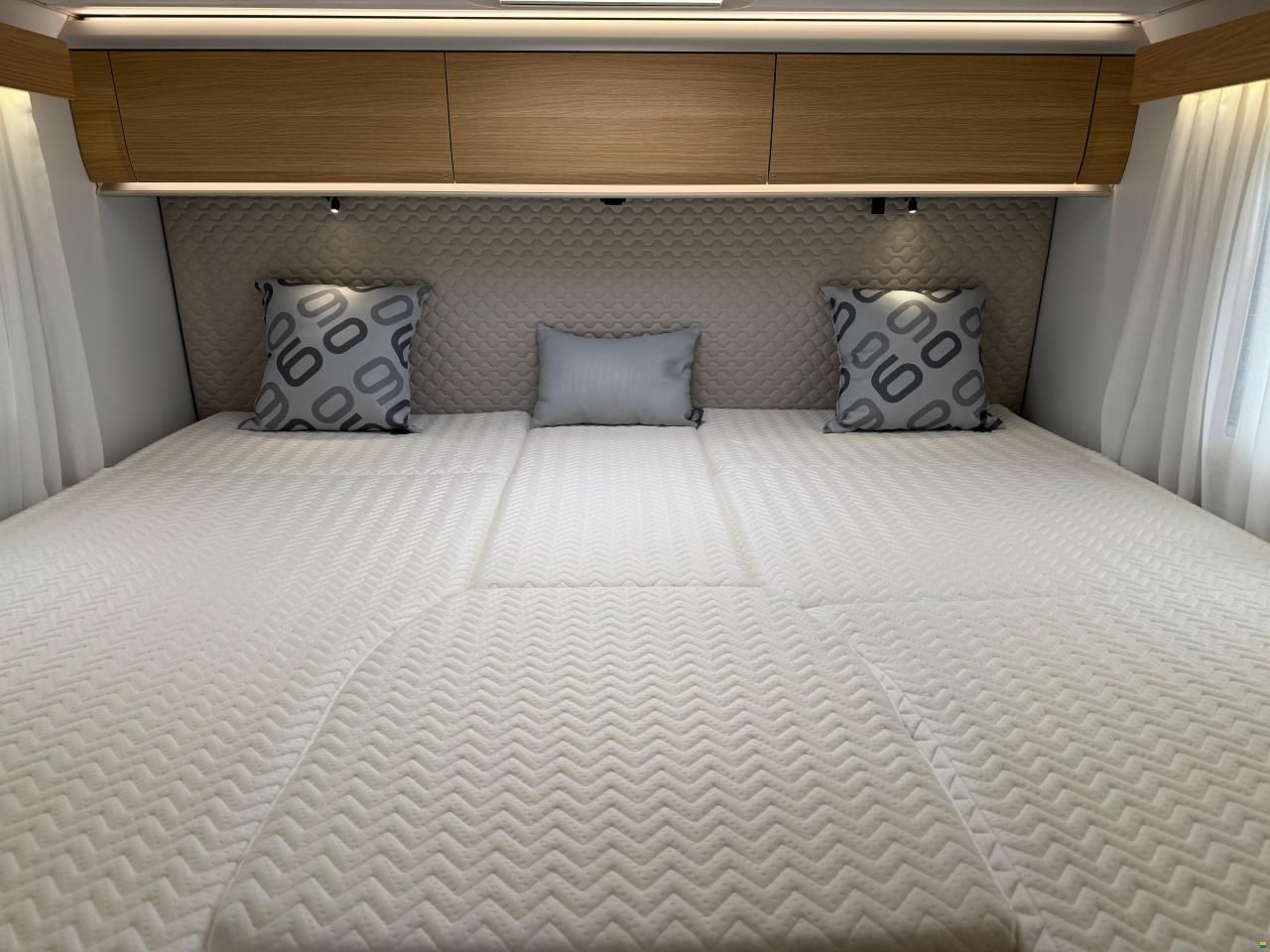 Adria Matrix 670 SL 60 Y Selection