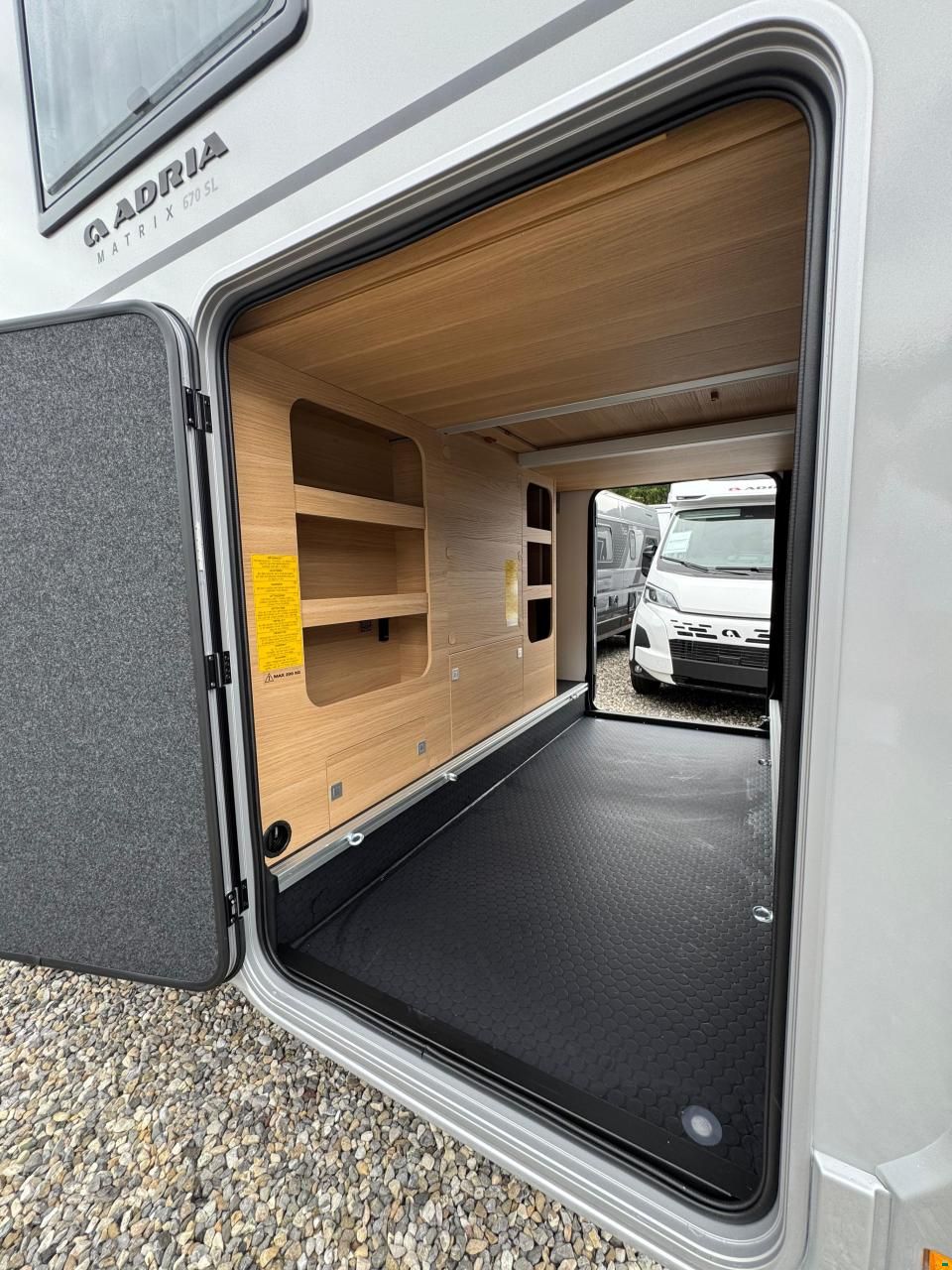 Adria Matrix 670 SL 60 Y Selection