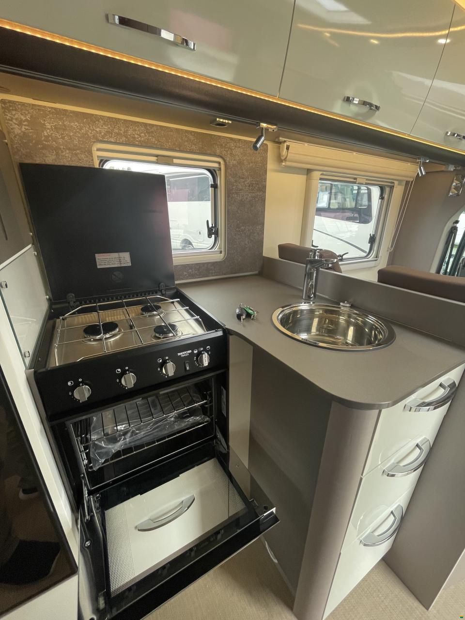 Bürstner Lyseo TD 744 Harmony