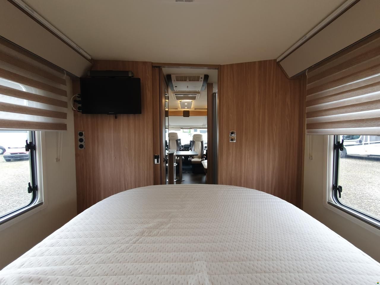 Bürstner IXEO I 736