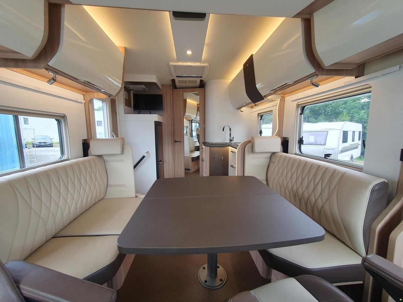 Bürstner IXEO I 736