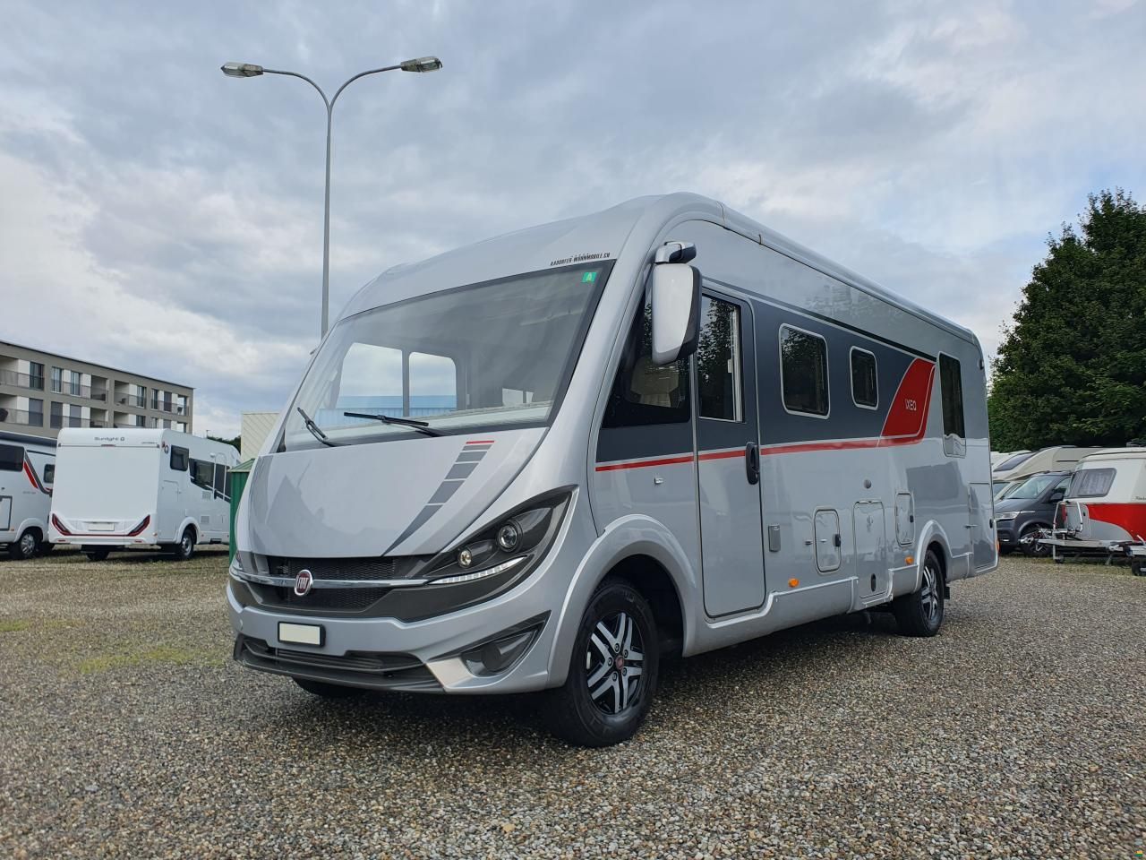 Bürstner IXEO I 736