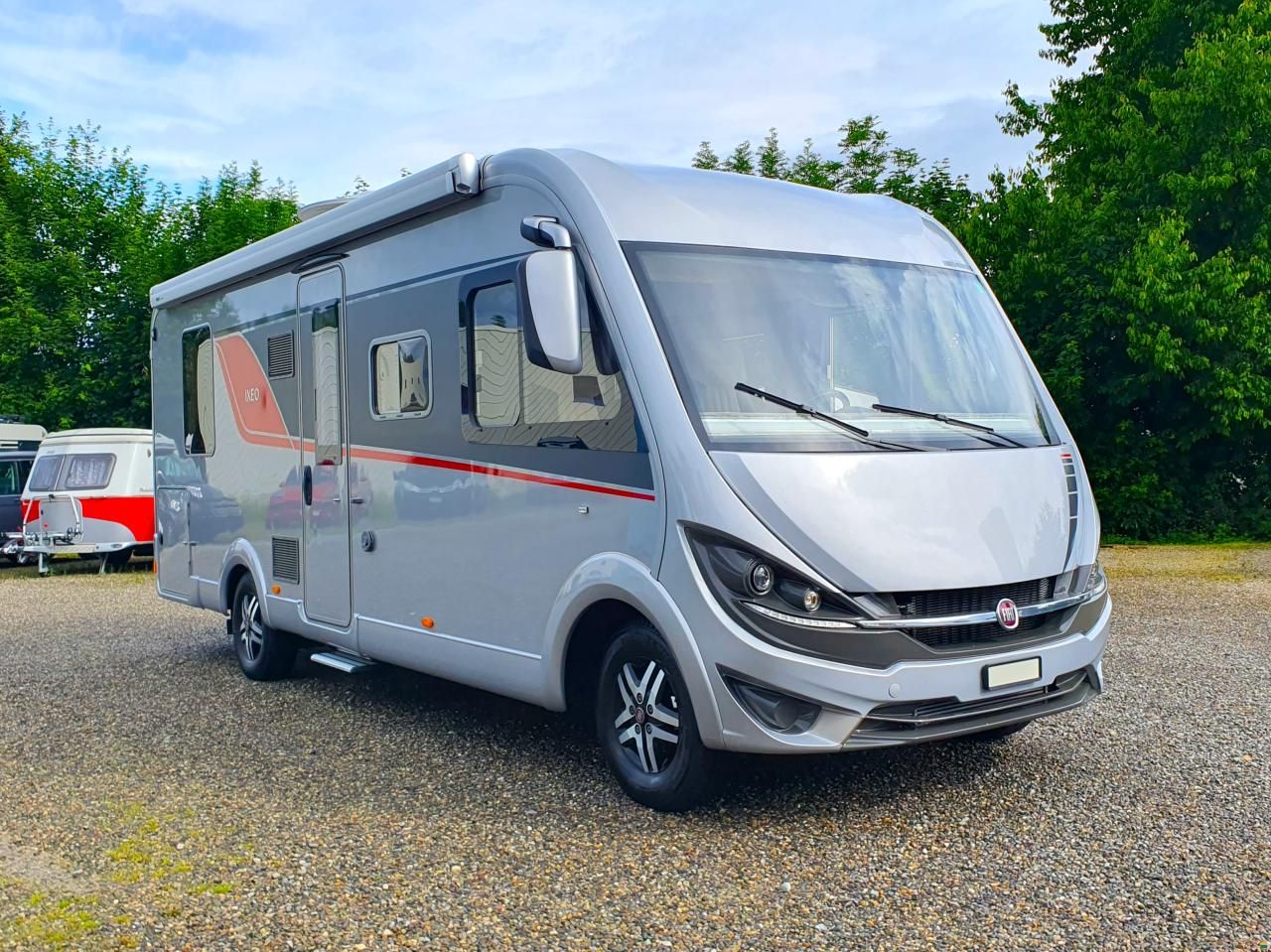 Bürstner IXEO I 736