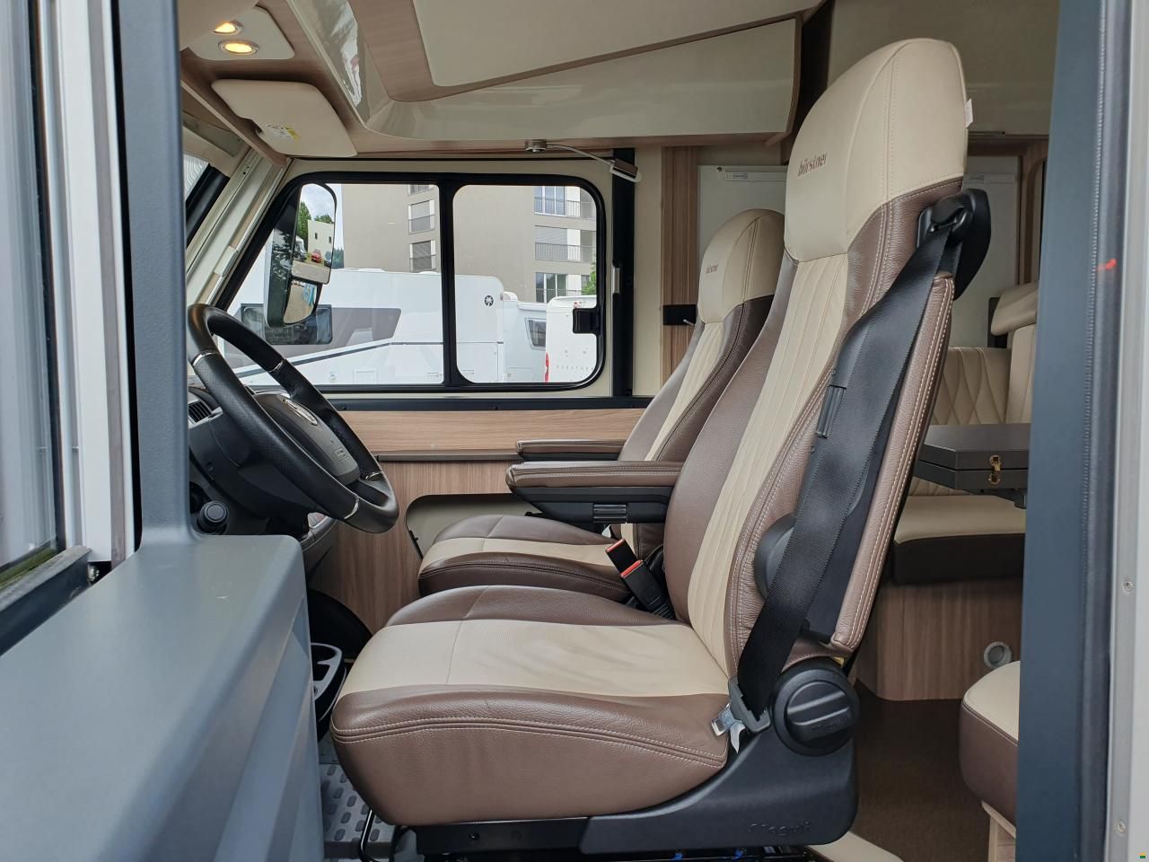 Bürstner IXEO I 736