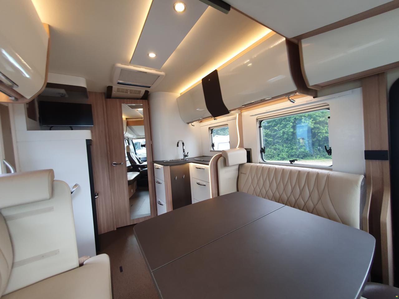 Bürstner IXEO I 736