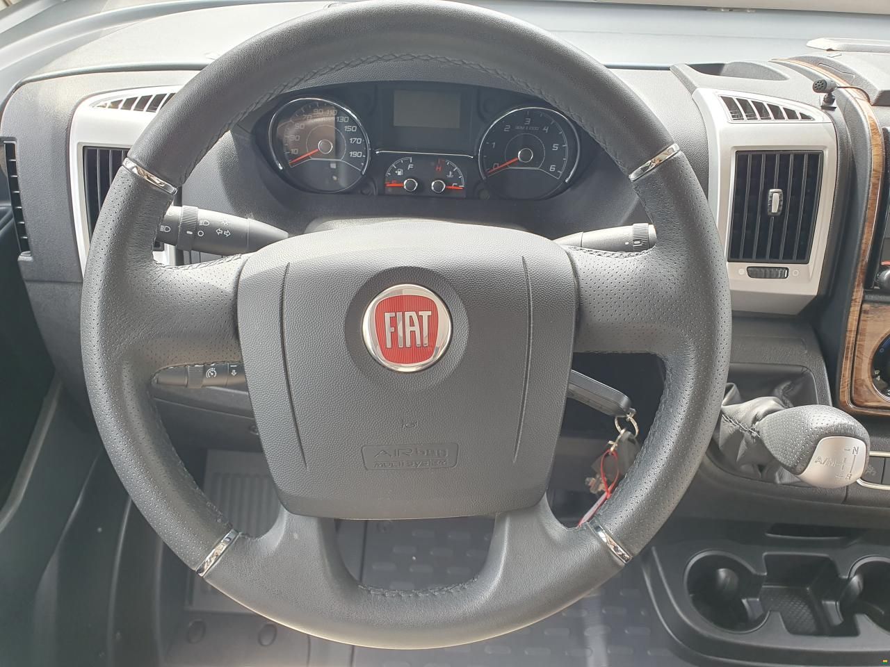 Bürstner IXEO I 736