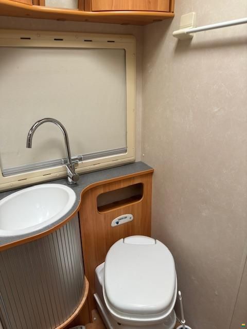 Adria Adriatik A9CCA3