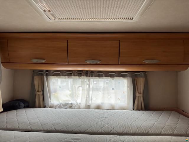 Adria Adriatik A9CCA3