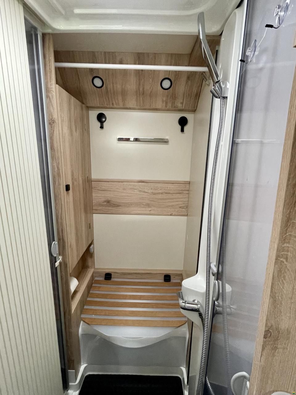 Eura Mobil Profila T PT 675 SB