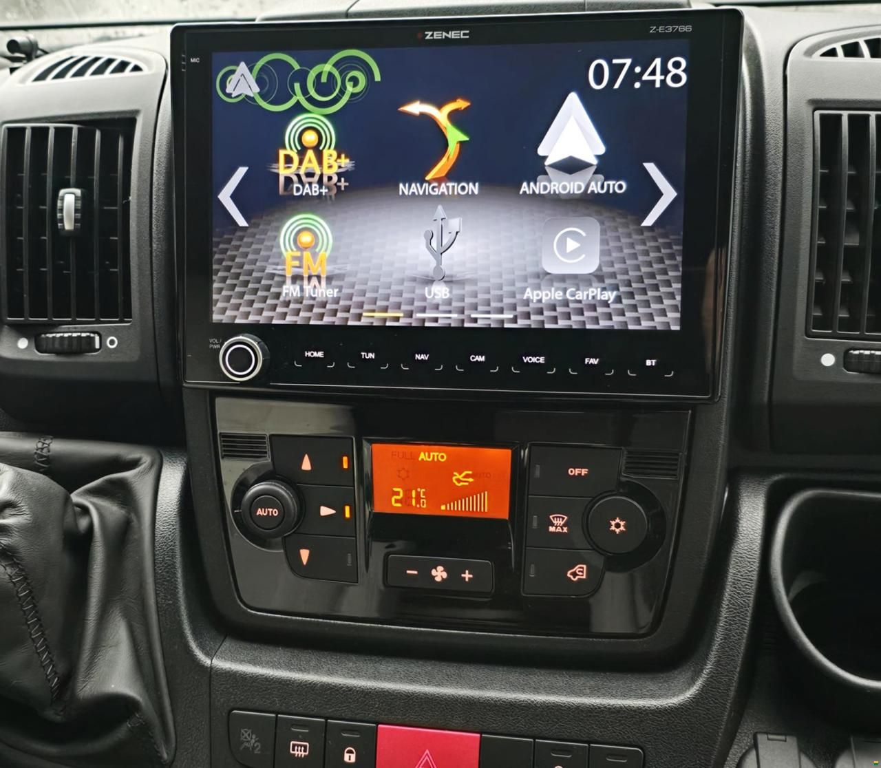 LMC TOURER LIFT H 730 G 2.2 HDI