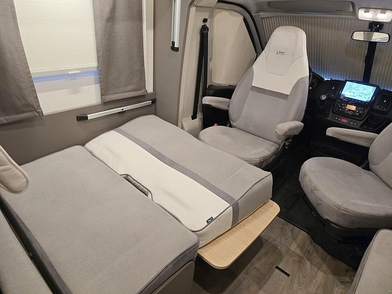 LMC TOURER LIFT H 730 G 2.2 HDI