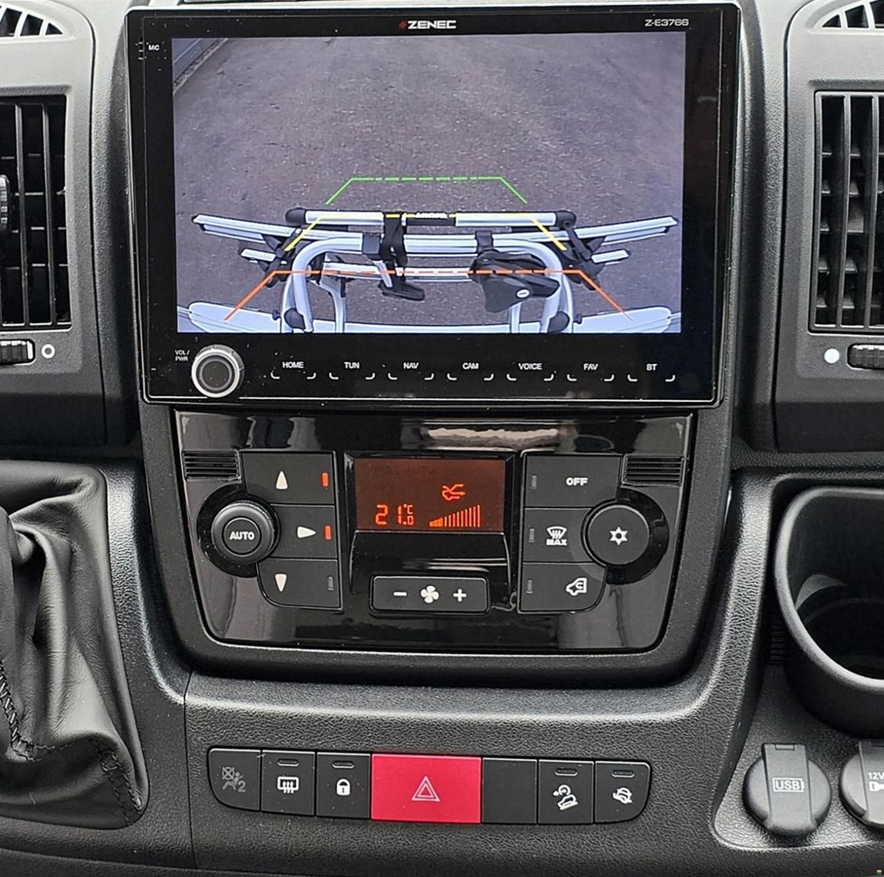 LMC TOURER LIFT H 730 G 2.2 HDI