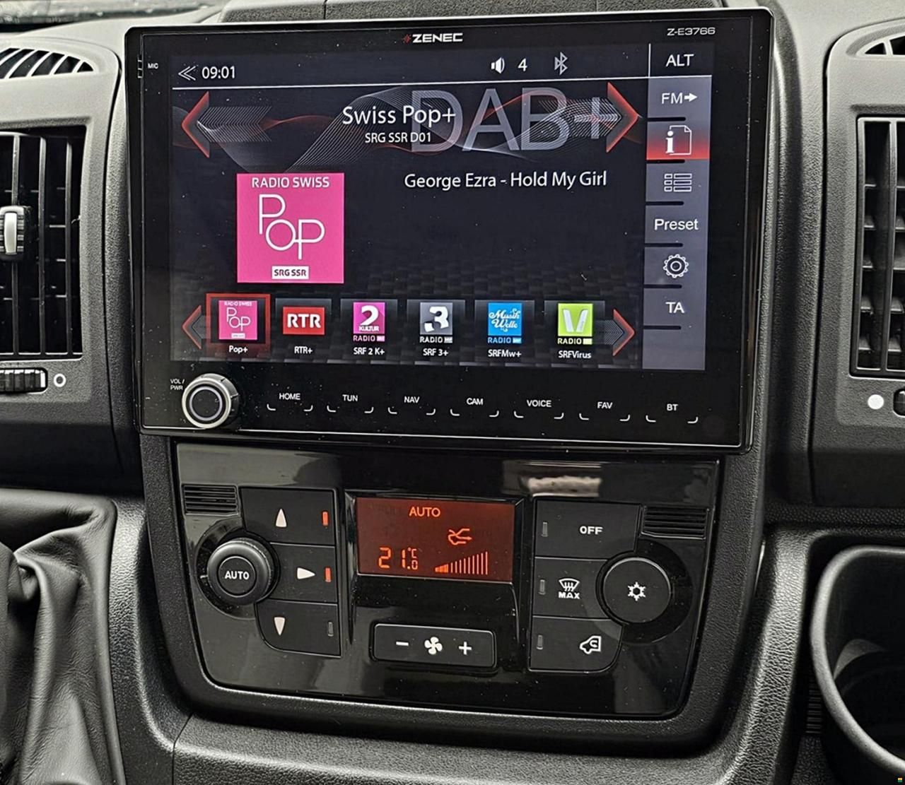 LMC TOURER LIFT H 730 G 2.2 HDI