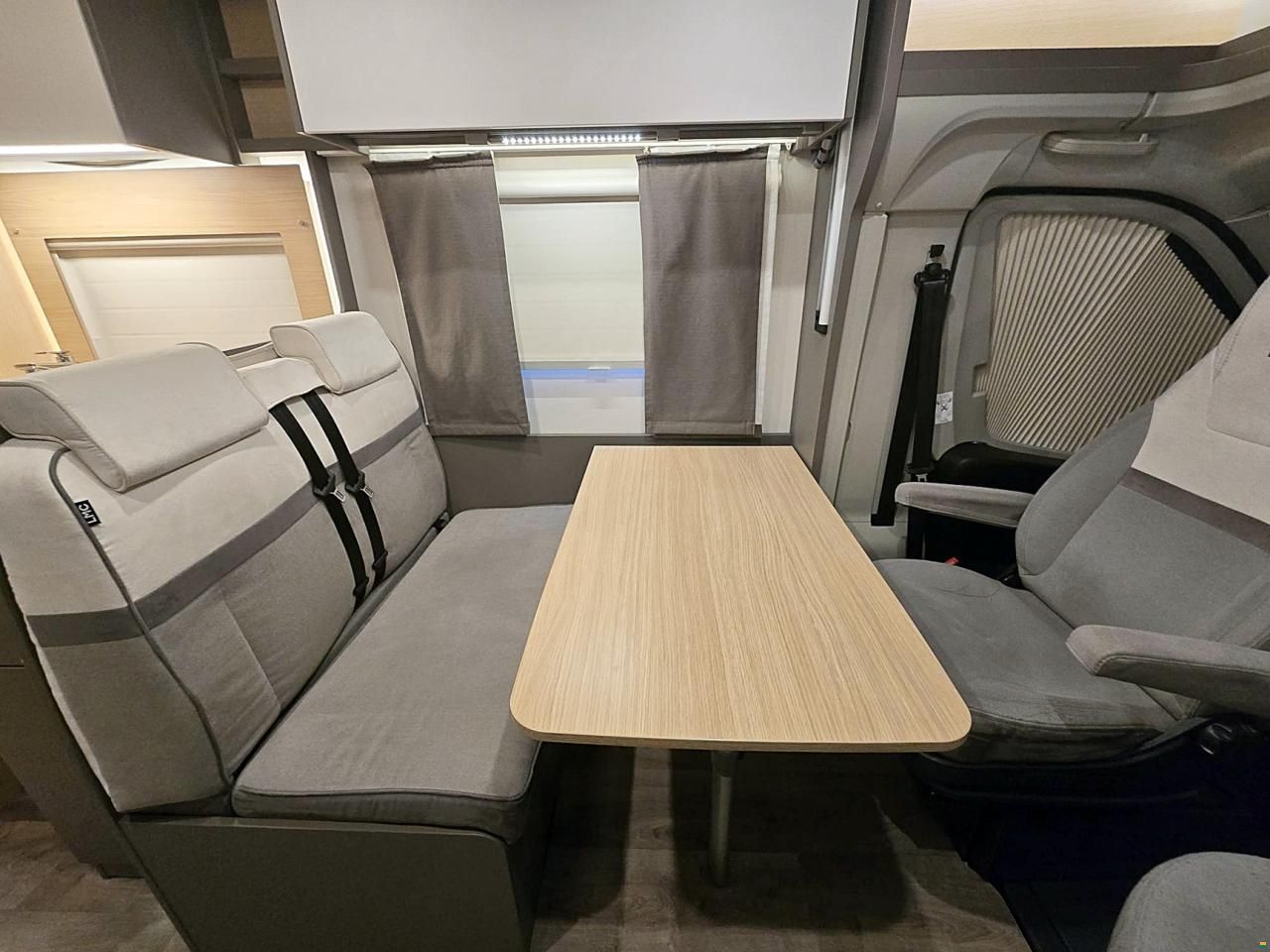 LMC TOURER LIFT H 730 G 2.2 HDI