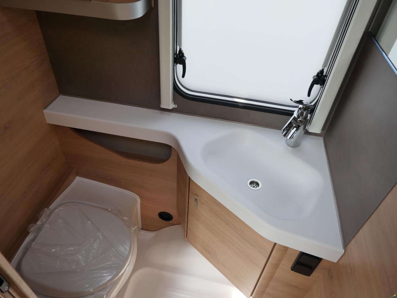 Knaus Südwind 460 EU