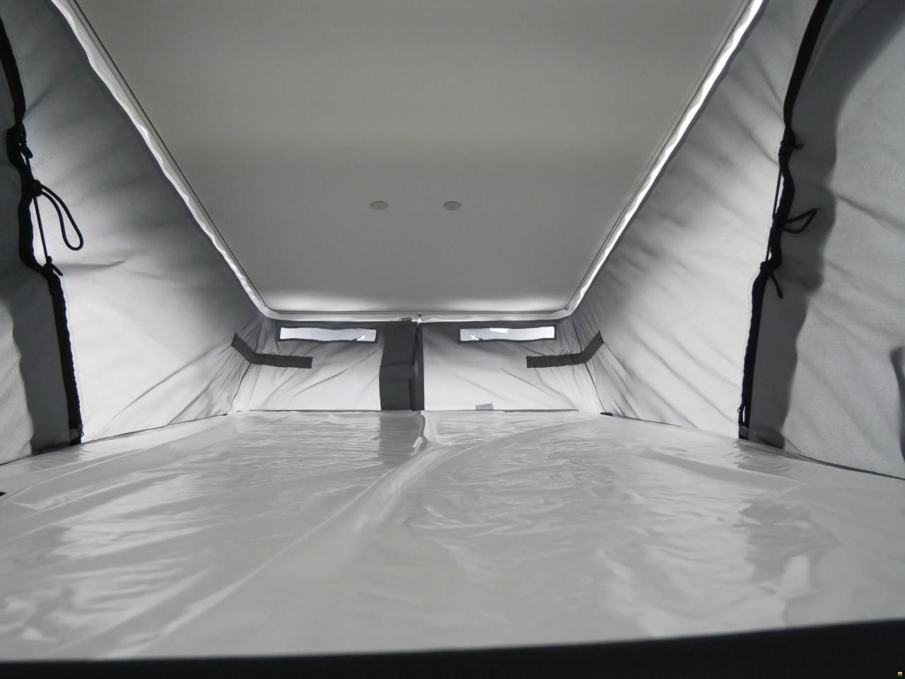 Adria Twin 640 SGX PopTop 60Y