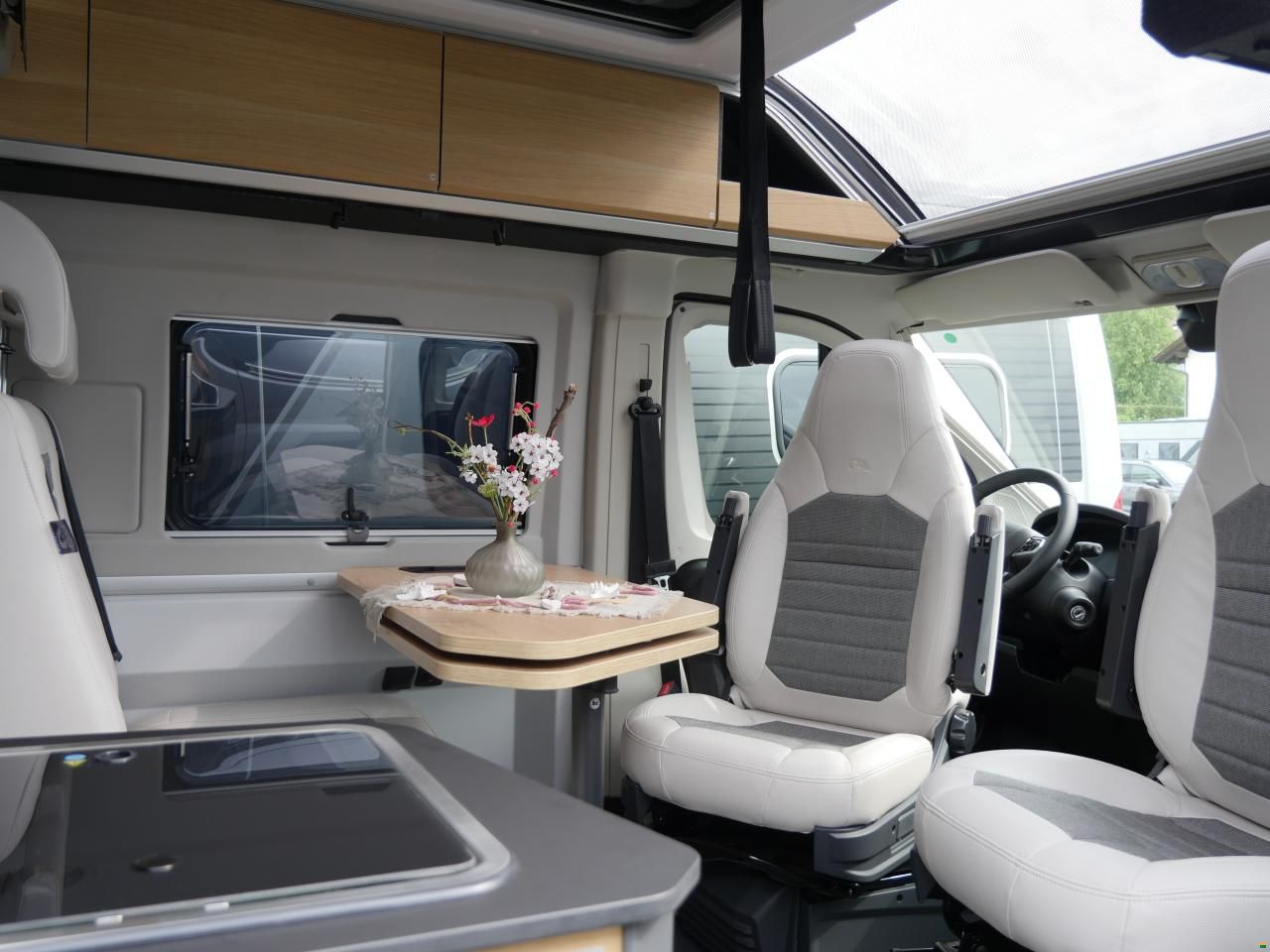 Adria Twin 640 SGX PopTop 60Y