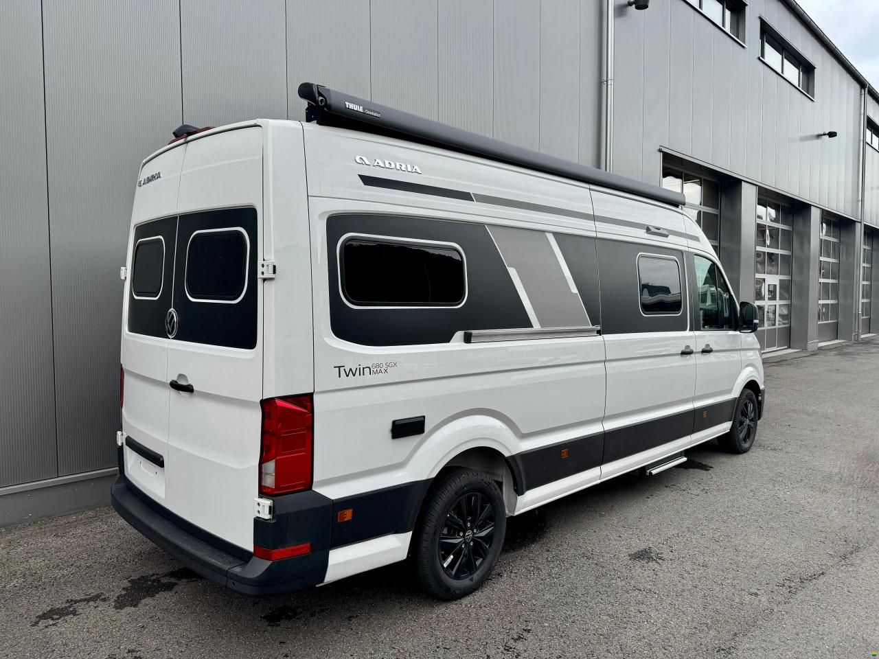 Adria Twin Max 680 SGX