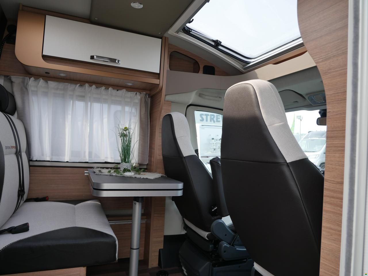 Weinsberg Cara Compact 600 MEG Pepper