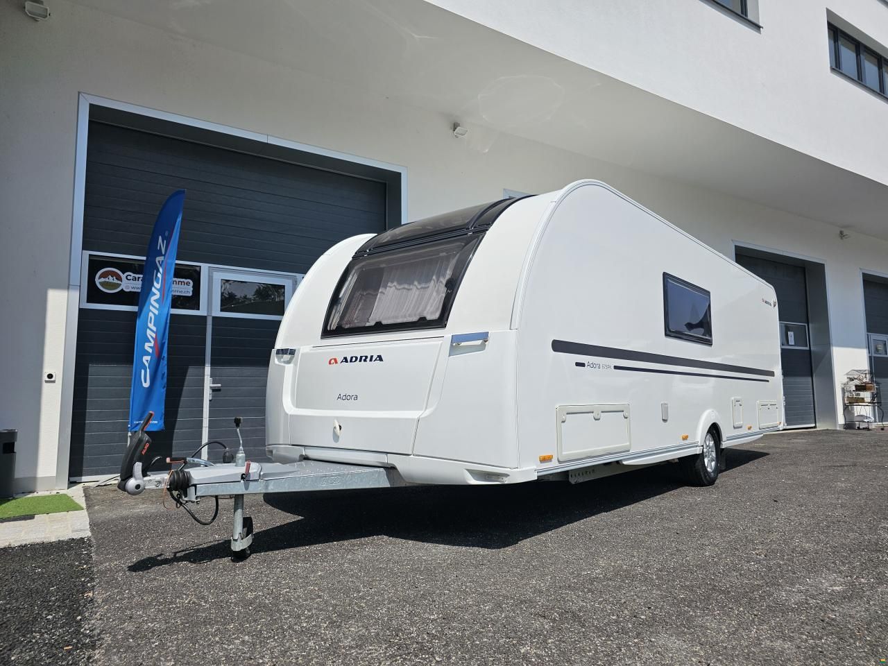 Adria Adora 673 pk 2 Aufbautüren 2 Sitzgruppen