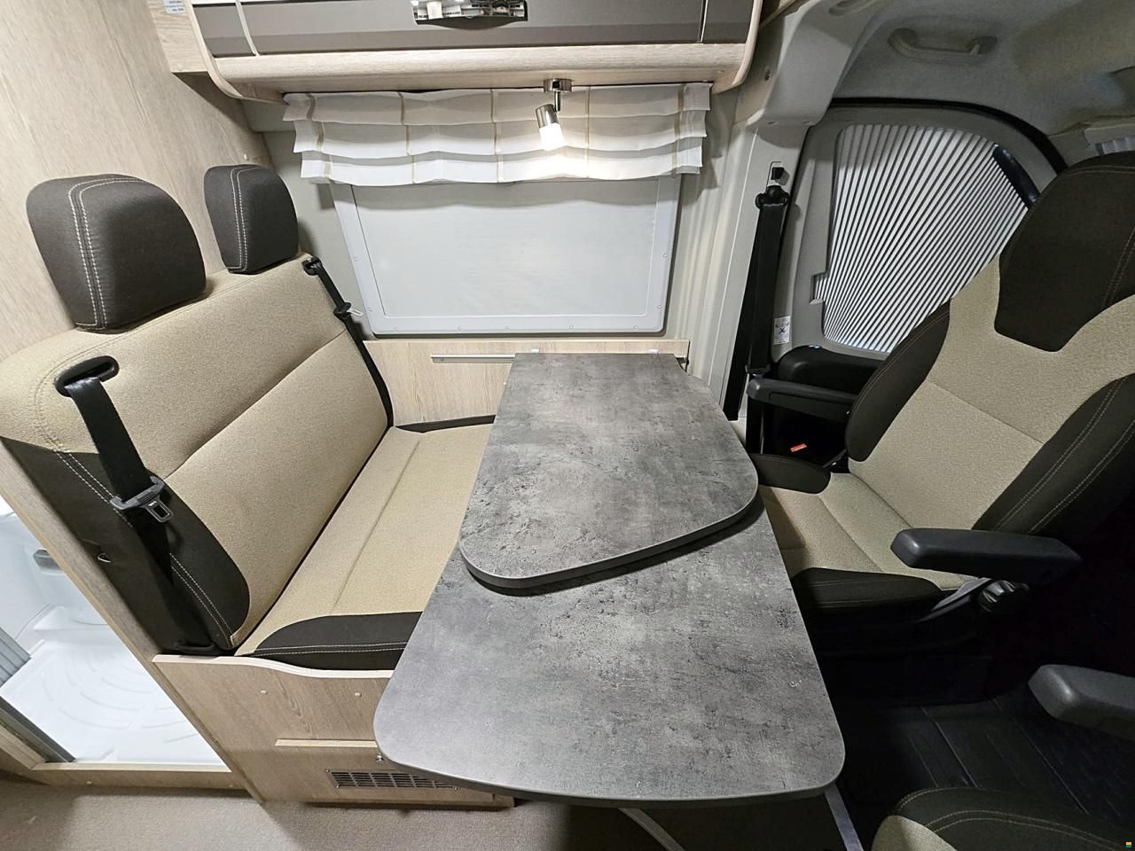 Pössl Summit 600 PLUS 2.3 9G-AUTOMAT MJ 160