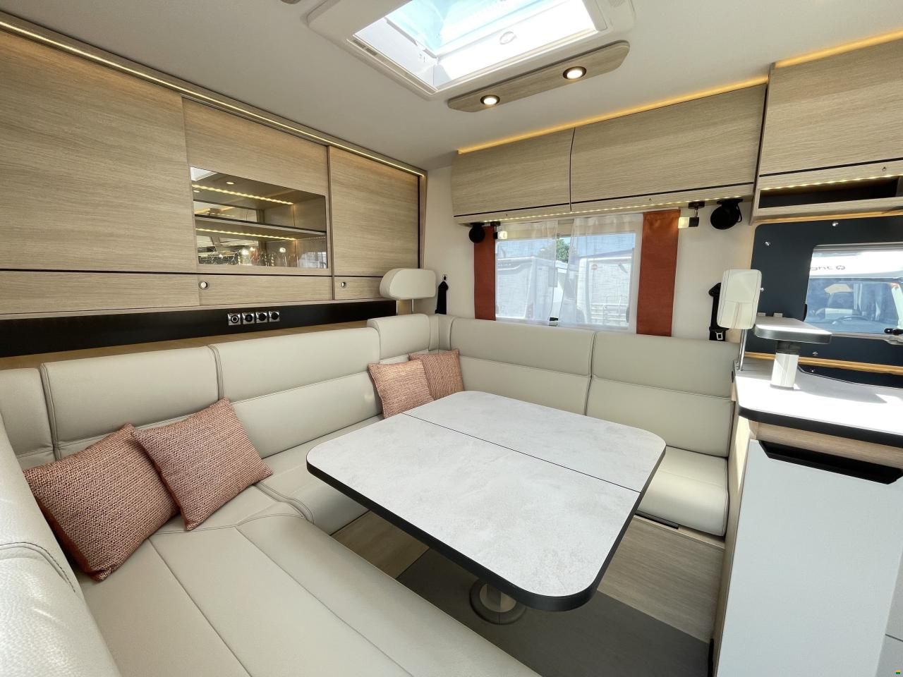 Rapido SERIE 8F 854 F