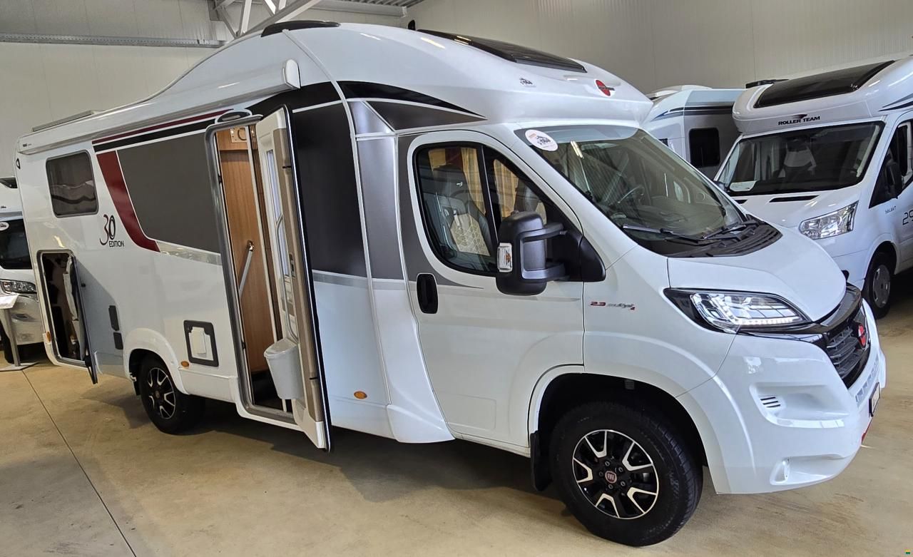 Bürstner Ixeo T 726 *30- Edition*