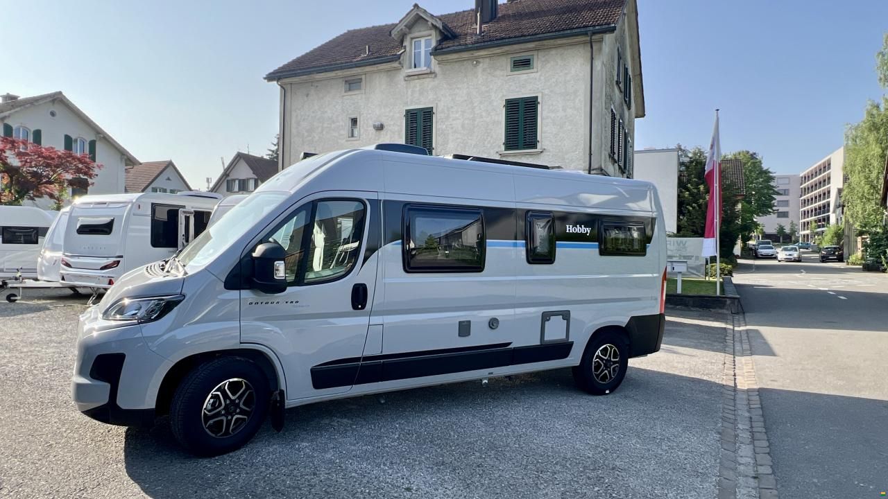 Hobby ONTOUR Van 600 FT Solaris