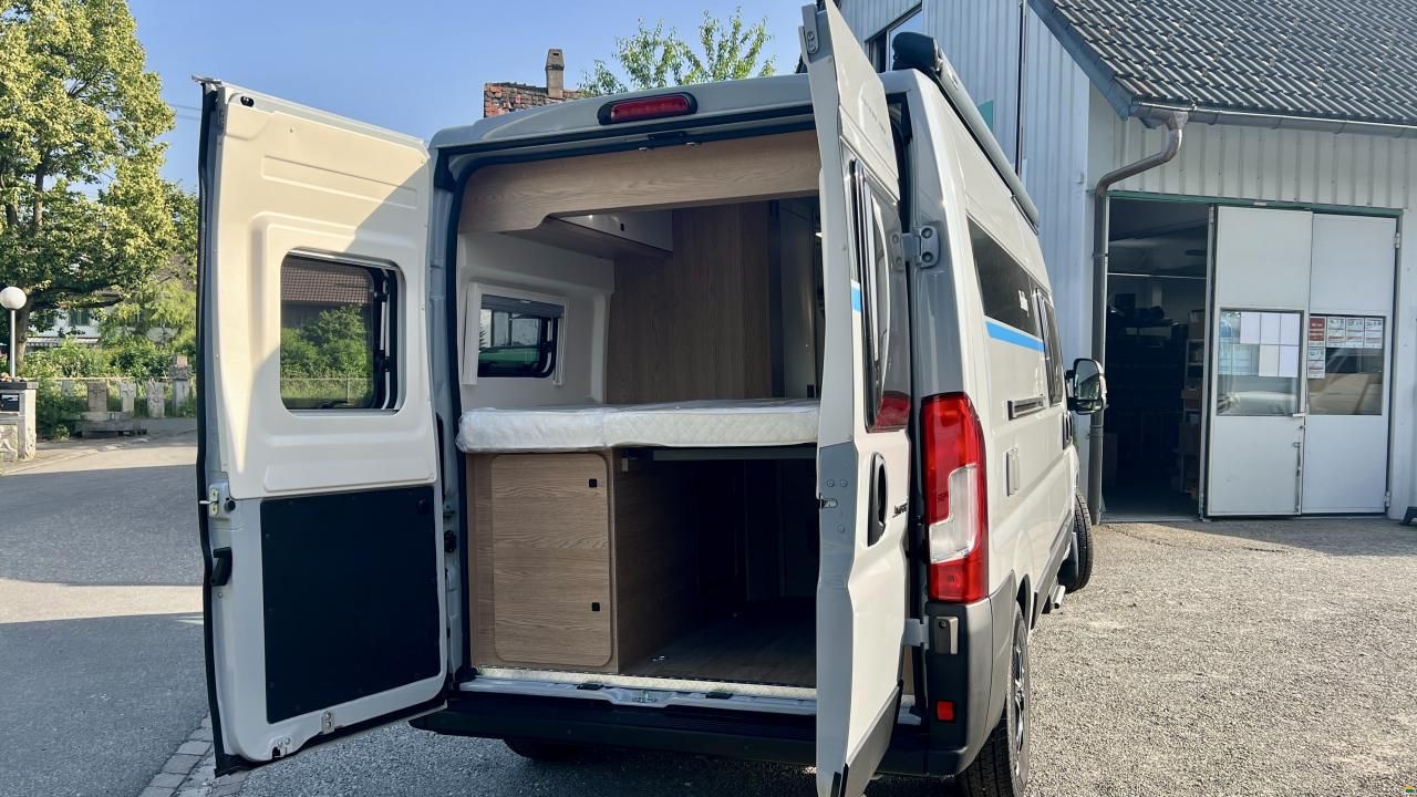 Hobby ONTOUR Van 600 FT Solaris