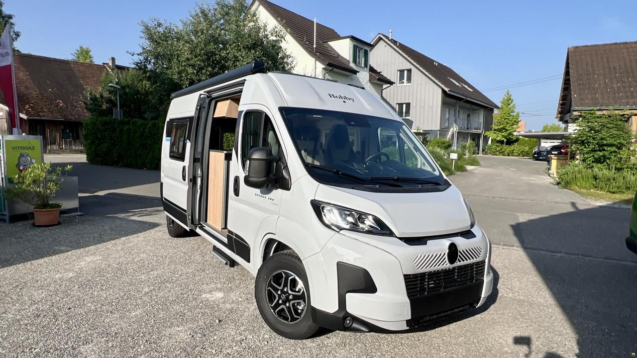 Hobby ONTOUR Van 600 FT Solaris