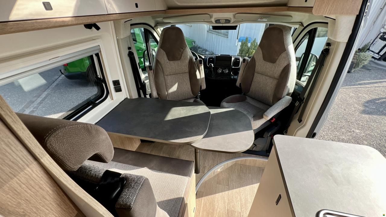 Hobby ONTOUR Van 600 FT Solaris